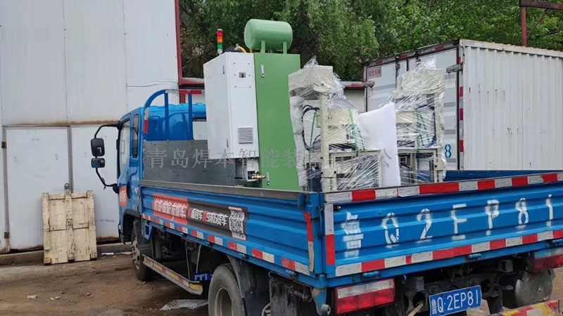 焊本中頻點焊機配螺母機發貨2