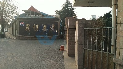 焊本為青島昊悅集團(tuán)安裝調(diào)試螺母輸送機(jī)